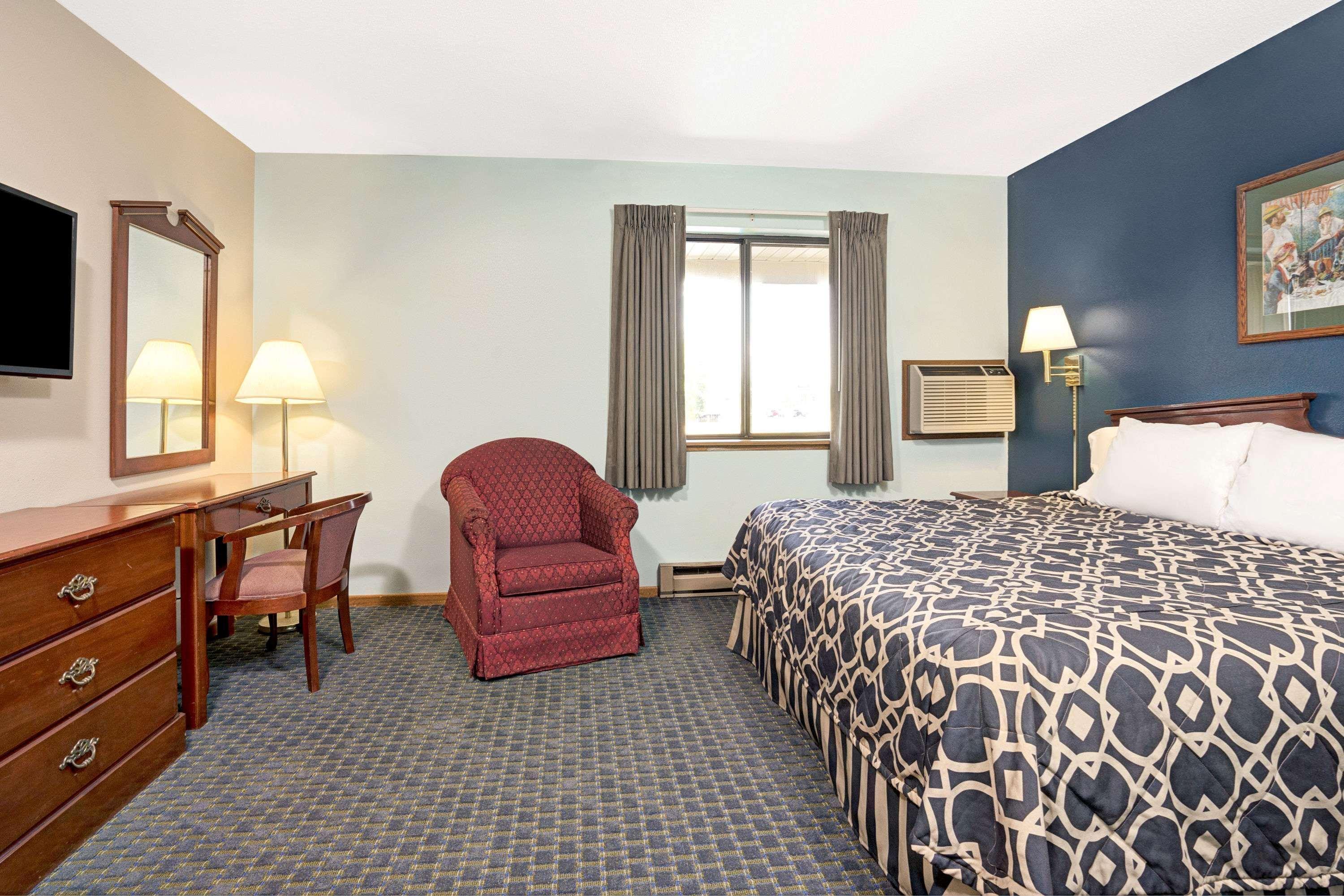 Hotel Super 8 By Wyndham Hudson Esterno foto