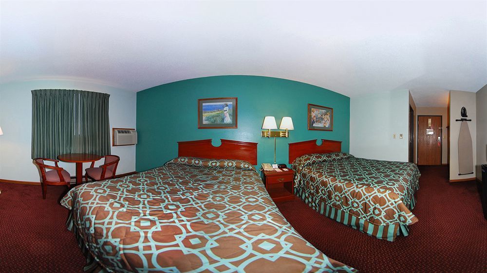 Hotel Super 8 By Wyndham Hudson Esterno foto